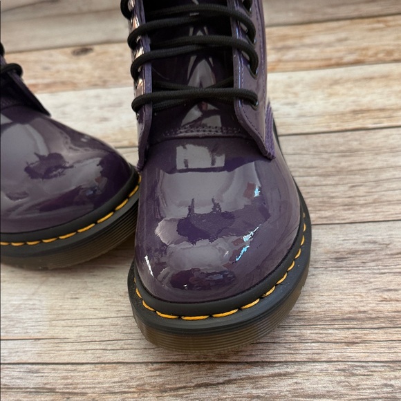 Dr. Martens Patent Leather Purple Boots NEW WITHOUT BOX - Picture 4 of 7
